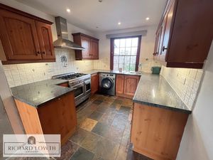 Kitchen- click for photo gallery